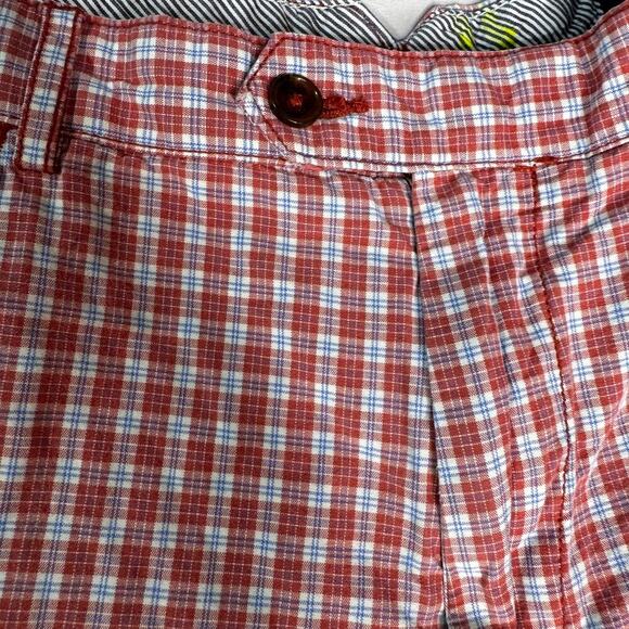 Cremieux Men's size 35 Red Plaid Shorts Mid Rise Flat Front Chino Pockets - Picture 3 of 10